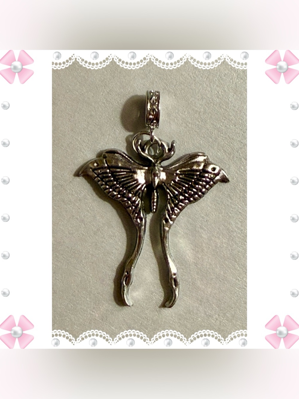 Pendant / charm - Luna moth w/ intricate details & bail. NEW!  Silver tone 1.5”